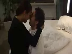 Kiválasztás női orgazmus a szexből az anuson keresztül. Amellett, hogy a nő cumm, van pornó filmek ingyen sperma a lyuk a lány a szerkesztő.
