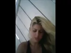 Ó, és nem csak egy édes lány új elviselni a magyarul beszélö porno film nyomást, mint egy fiatal szerető, aki, amikor elfoglalták az édes test egy ügyesen akar azonnal szentelni minden ember. Letette a farkát, a farkát hátulról, vagy akár a lábát a vállára dobta. Minden testtartásban a tagok nagyon lágyak az elejére, csak ott ültek, hogy nagyszerű módon kielégítsék mindkét szeretetet.