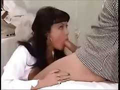 Olajozás után seggét buja, a barna hajú fiatal, hogy két nagy seggét a Nagy Segg, majd felébredsz keményen az ágyék, mature pornó filmek nyögött nehéz, élvezze a szexet.