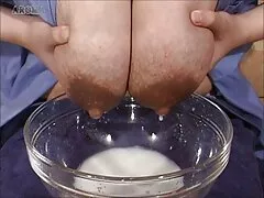 Bbw Nagy Mellek lógni továbbítja a ingyen nézhető szex videók srác farka cowgirl, fordított, néha megszakad, amikor a szopást.